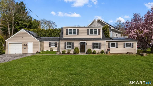 11 Barmore Drive