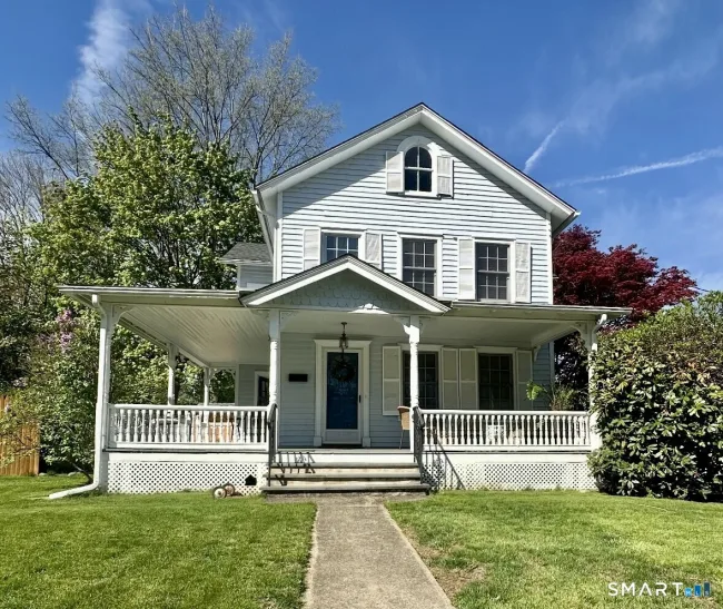 90 Spring Hill Avenue