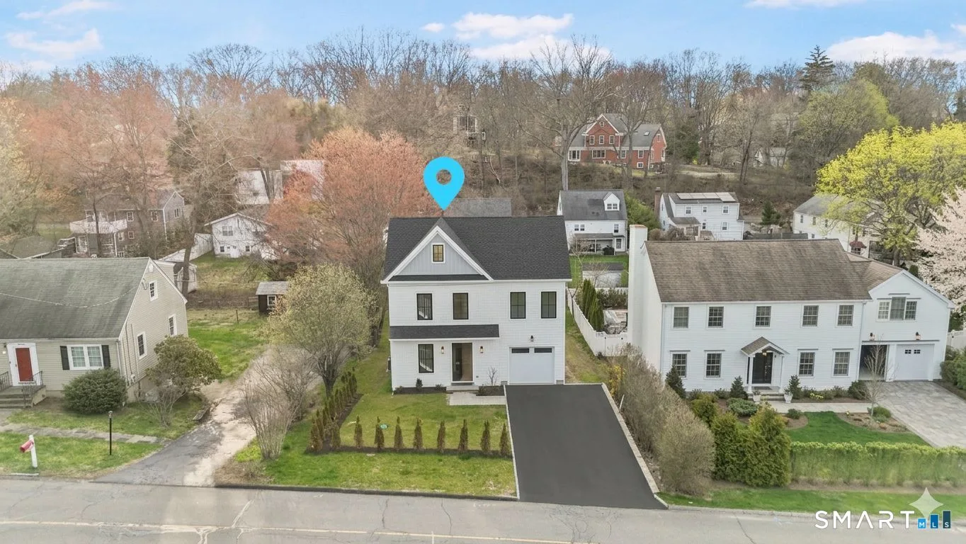 32 Hale Street, Westport, CT