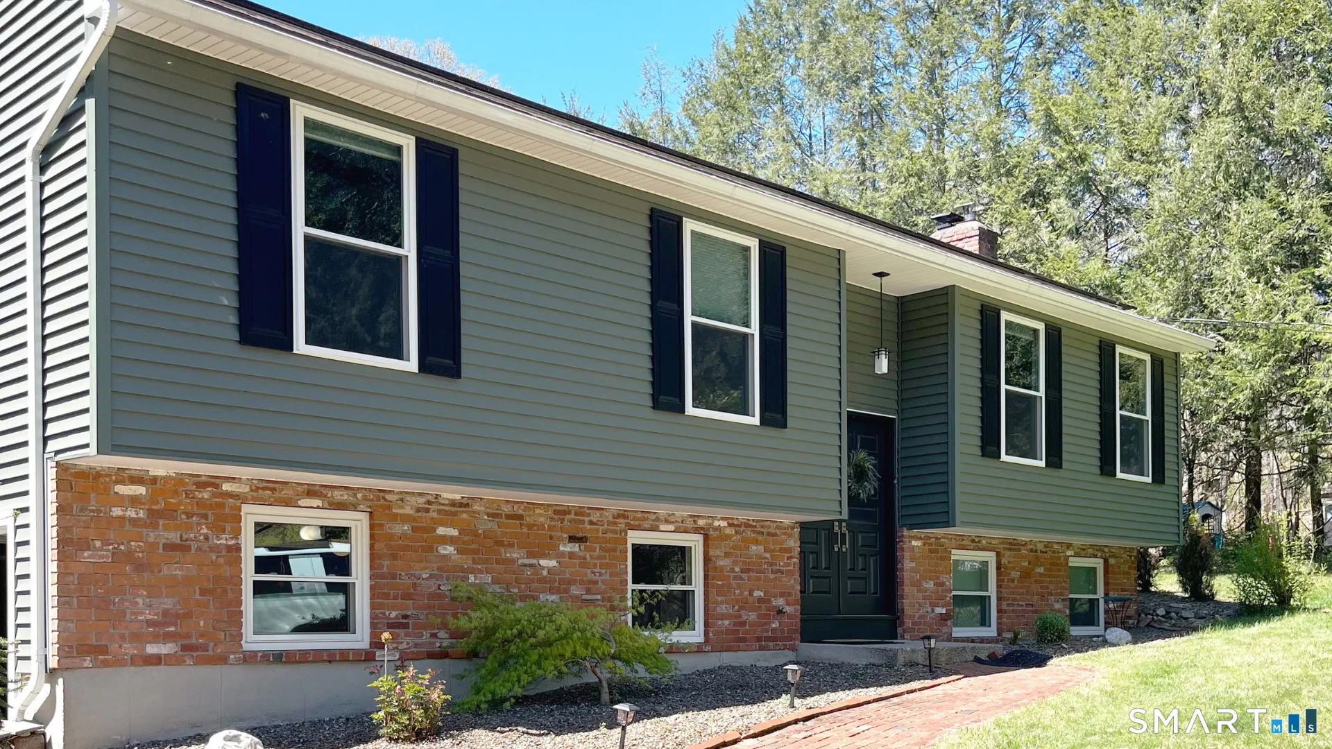 1077 Marion Avenue, Southington, CT