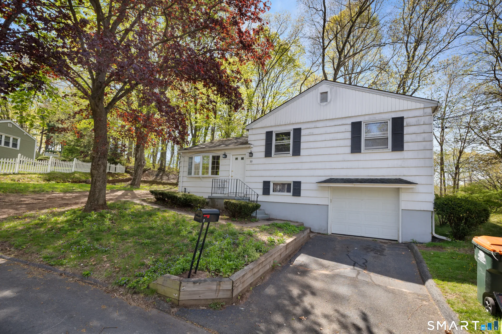 10 Brooklane Road, Southington, CT