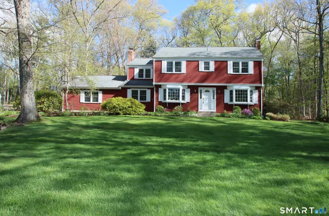 34 Hitchcock Lane