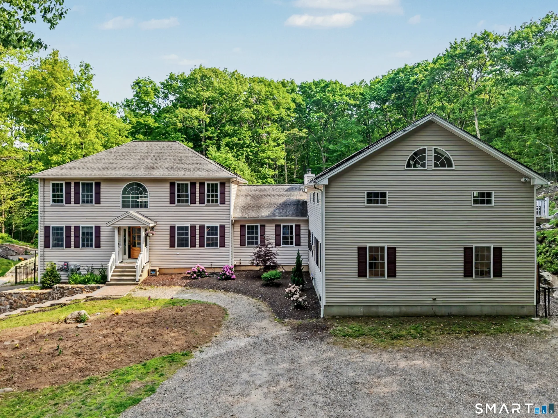25-1 Macintosh Drive, Oxford, CT