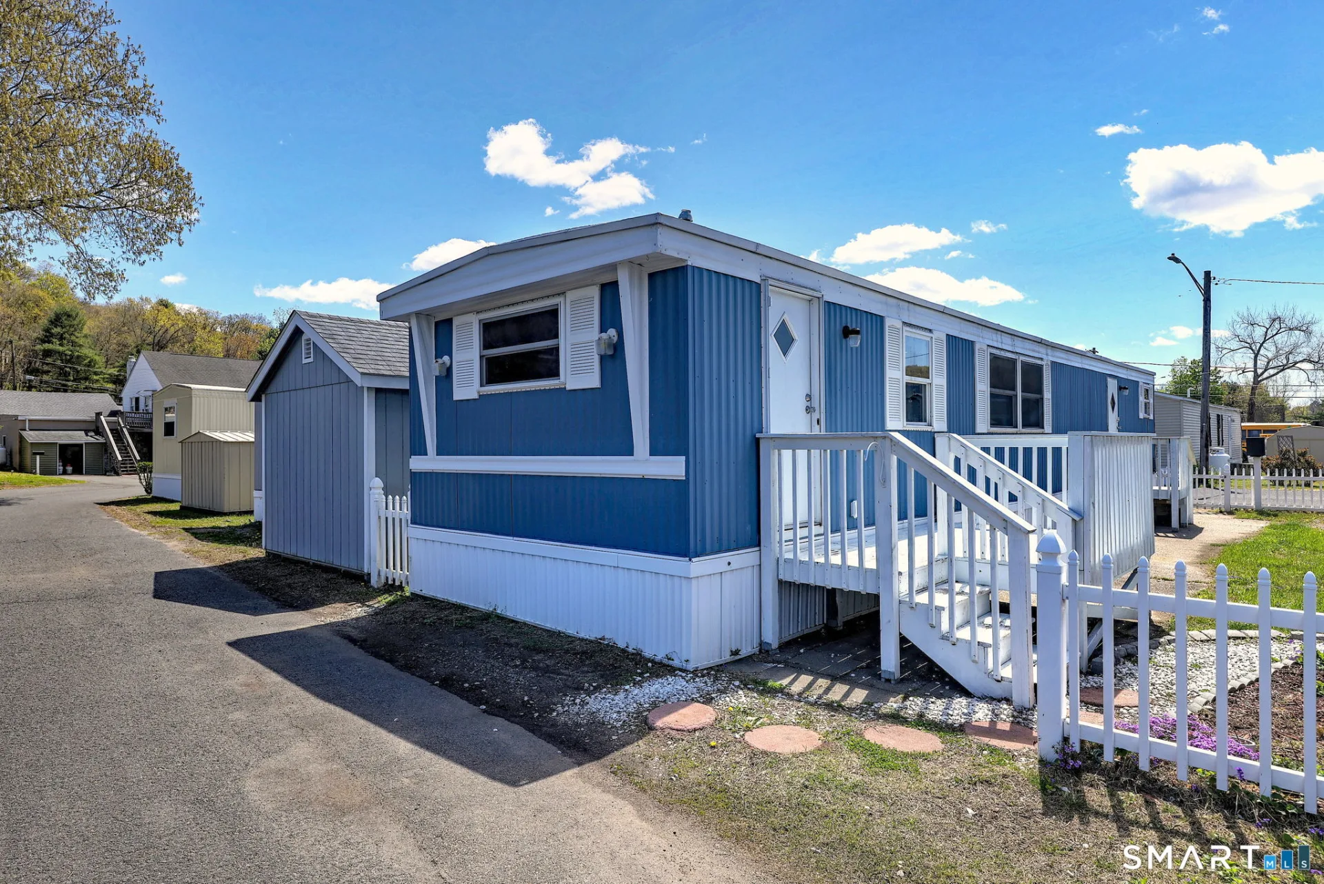 10 Donna Street, Beacon Falls, CT