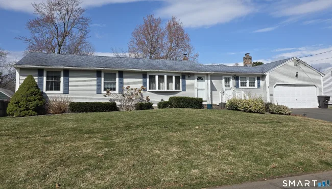 14 Carriage Drive