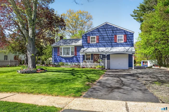 22 Magnolia Drive