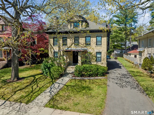 524 Whitney Avenue
