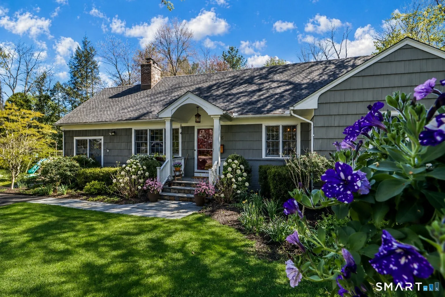 36 Down River Road, New Canaan, CT