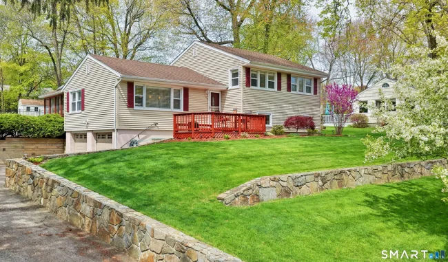109 Sterling Road