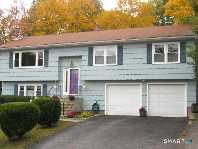 55 Beauvue Terrace, Bridgeport, CT