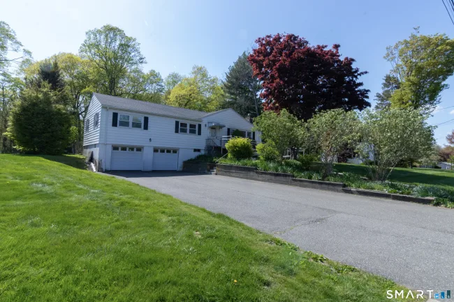 571 Avon Drive