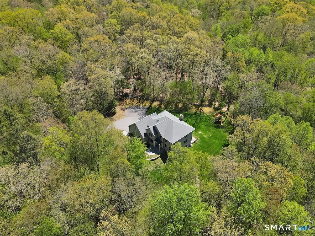9 Gavin Drive, Columbia, CT