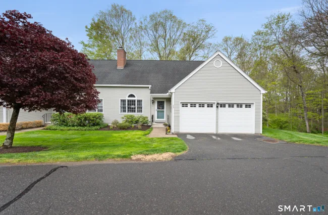63 Woodbury Hill #63