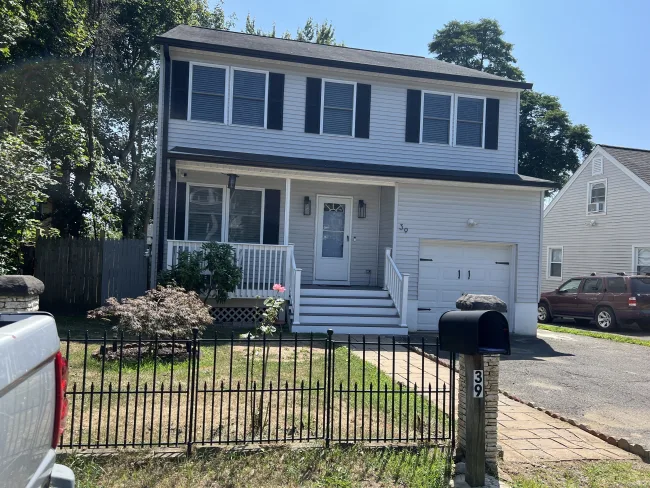 39 Moffitt Street #39