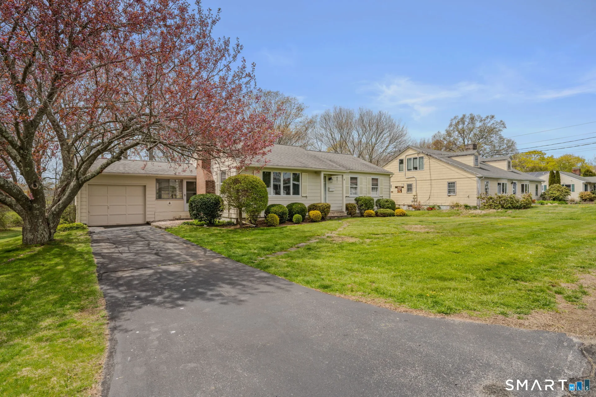 4 Champlin Hill Court, East Lyme, CT