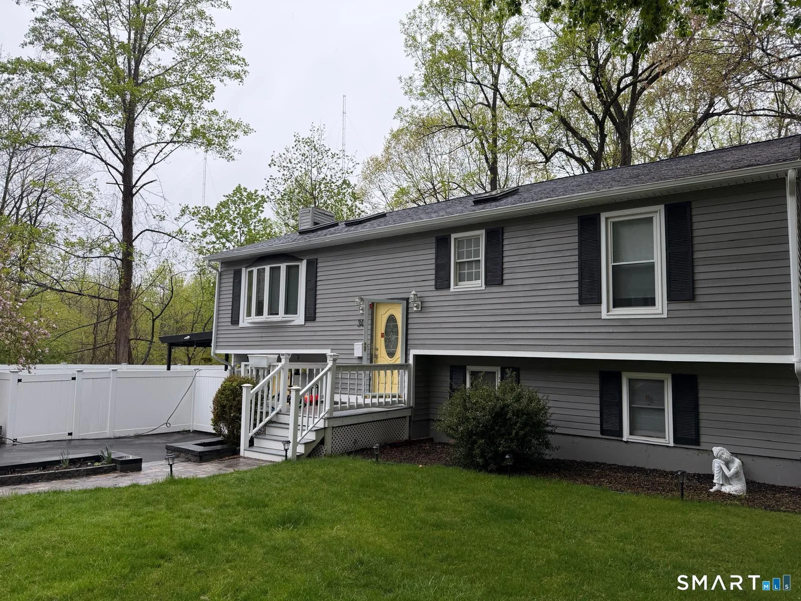 30 Sherbrooke Street, Bristol, CT