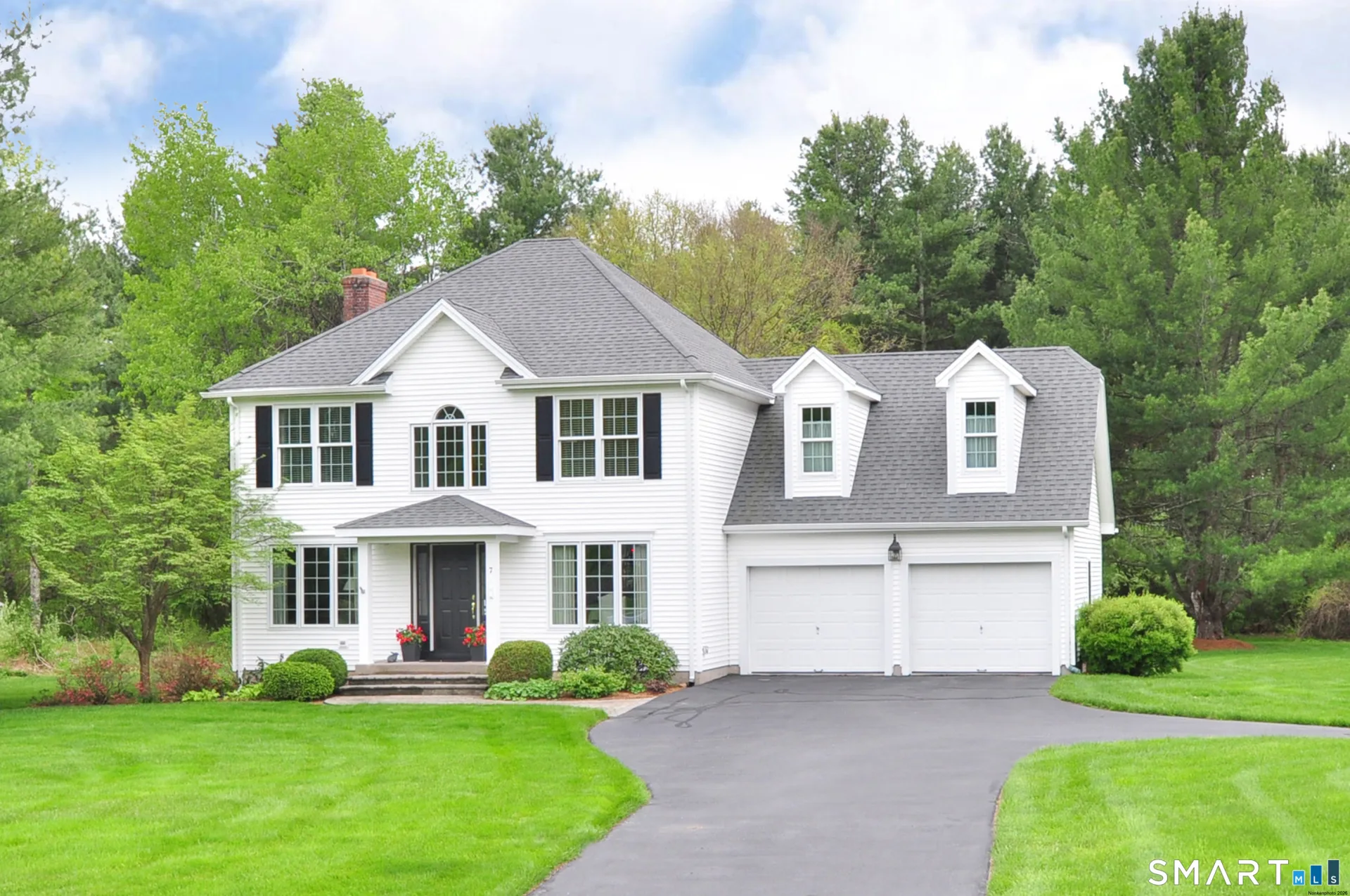7 Strawberry Fields Road, Granby, CT