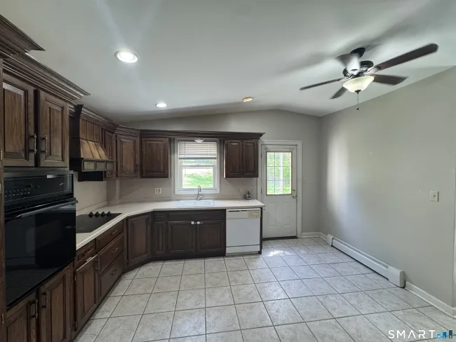 2192 Waterbury Road
