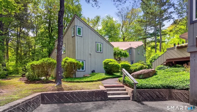 1 Talcott Glen #B, Farmington, CT