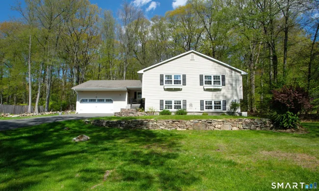 116 Carriage Drive