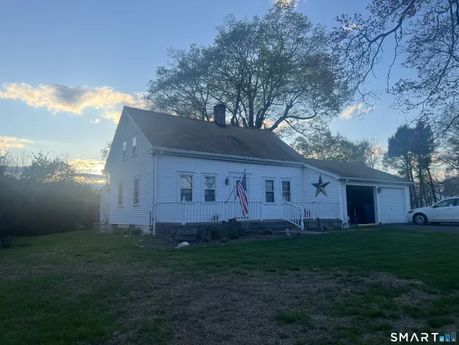 527 Lake Street