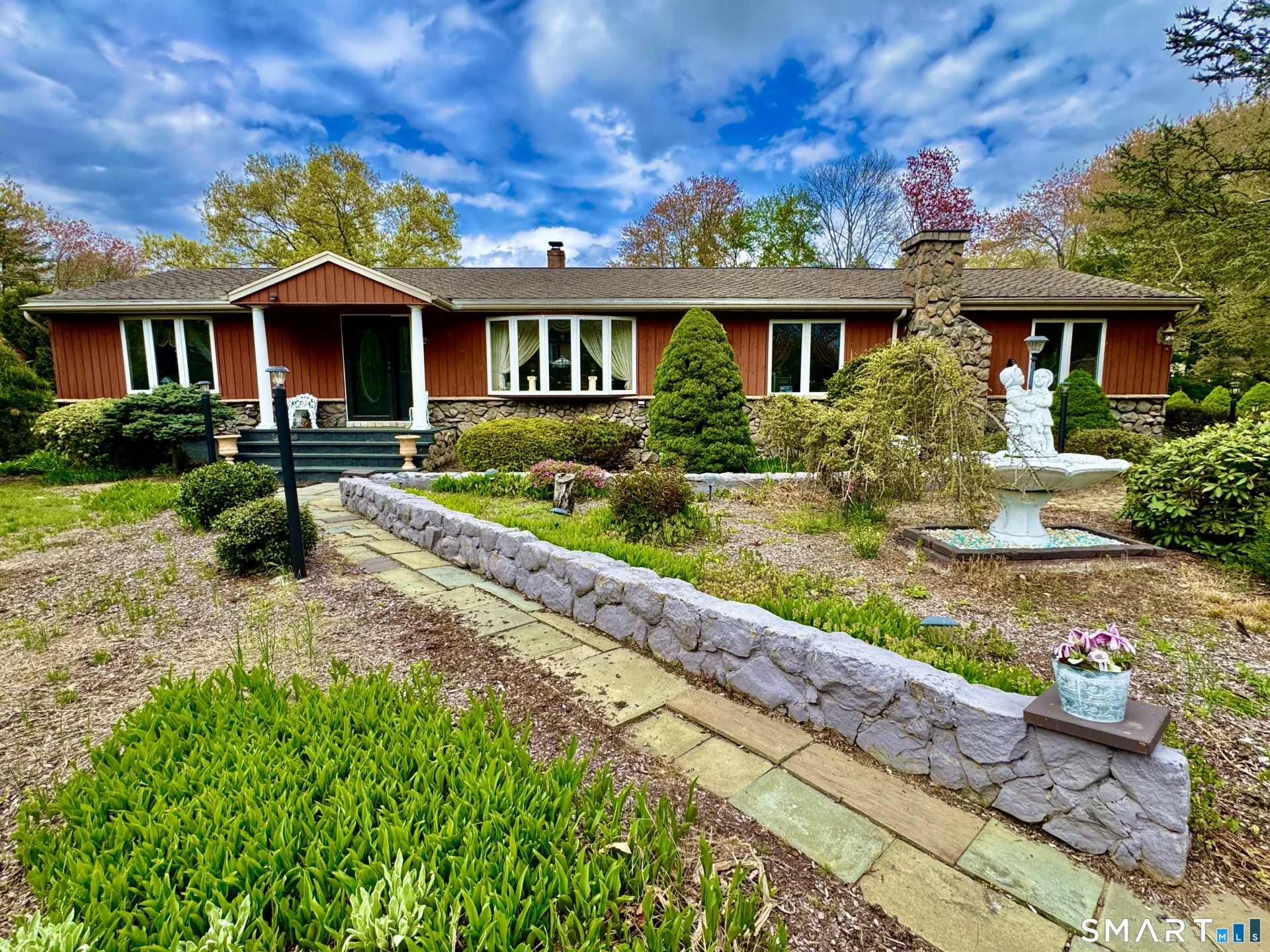 22 Larkspur Drive, Trumbull, CT
