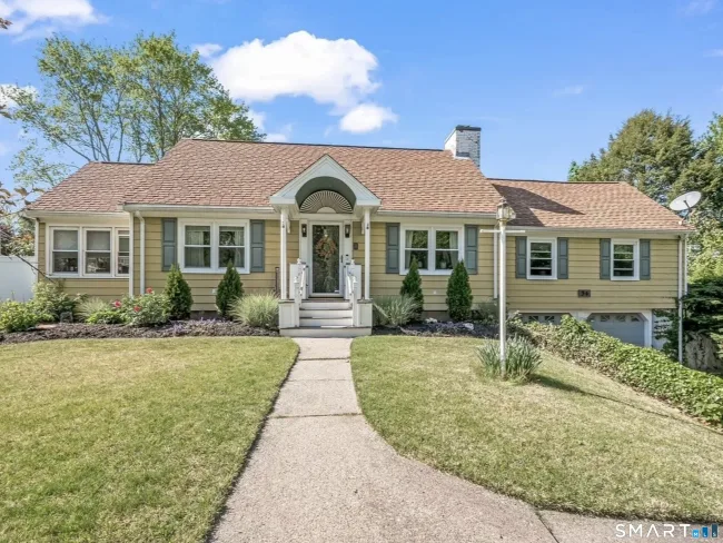 34 Sunrise Drive, Vernon, CT