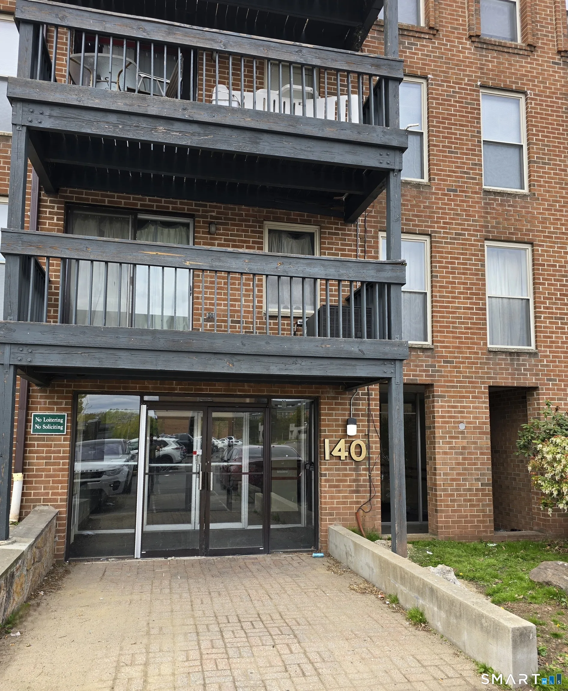 140 Kane Street #B9, West Hartford, CT