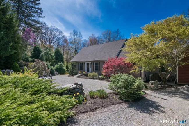 25 Spruce Drive, Litchfield, CT