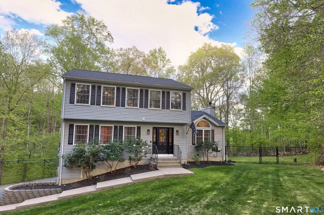 164 Kingswood Drive