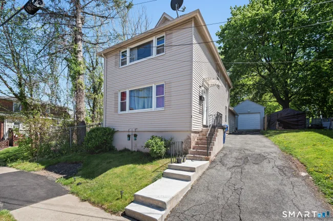 3 Flower Street, Middletown, CT