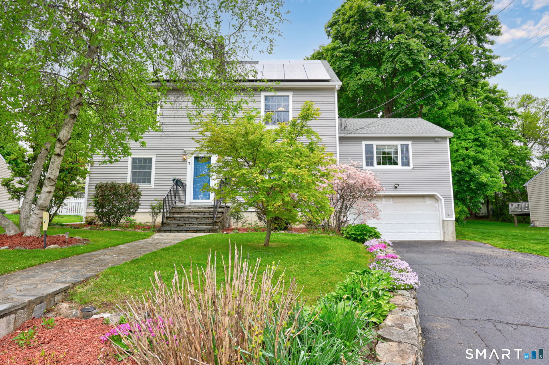 7 Merrill Road, Trumbull, CT