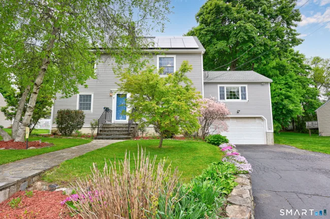 7 Merrill Road