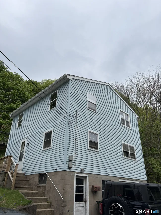 20 Whitaker Avenue