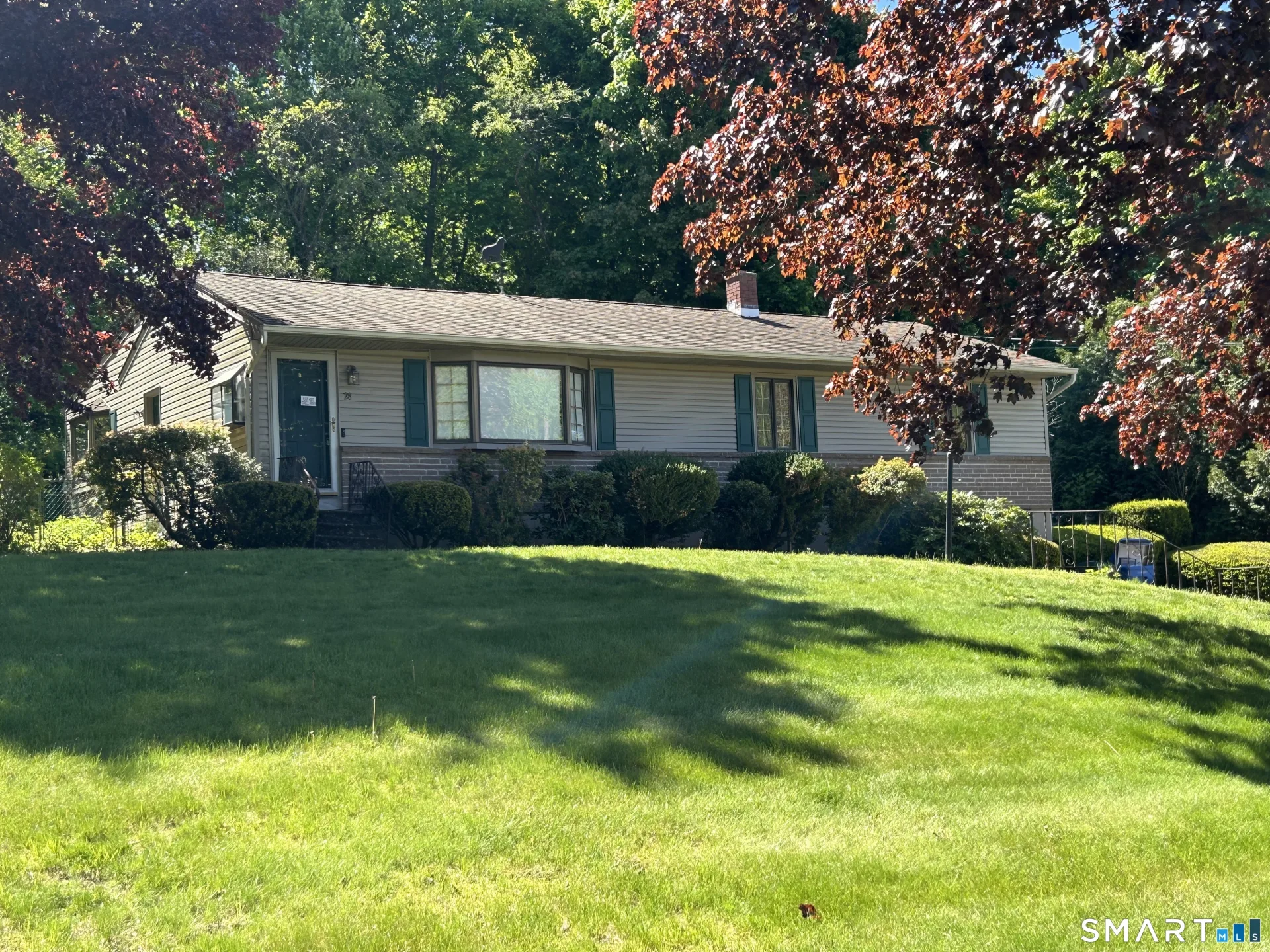 28 Goebel Road, Hamden, CT