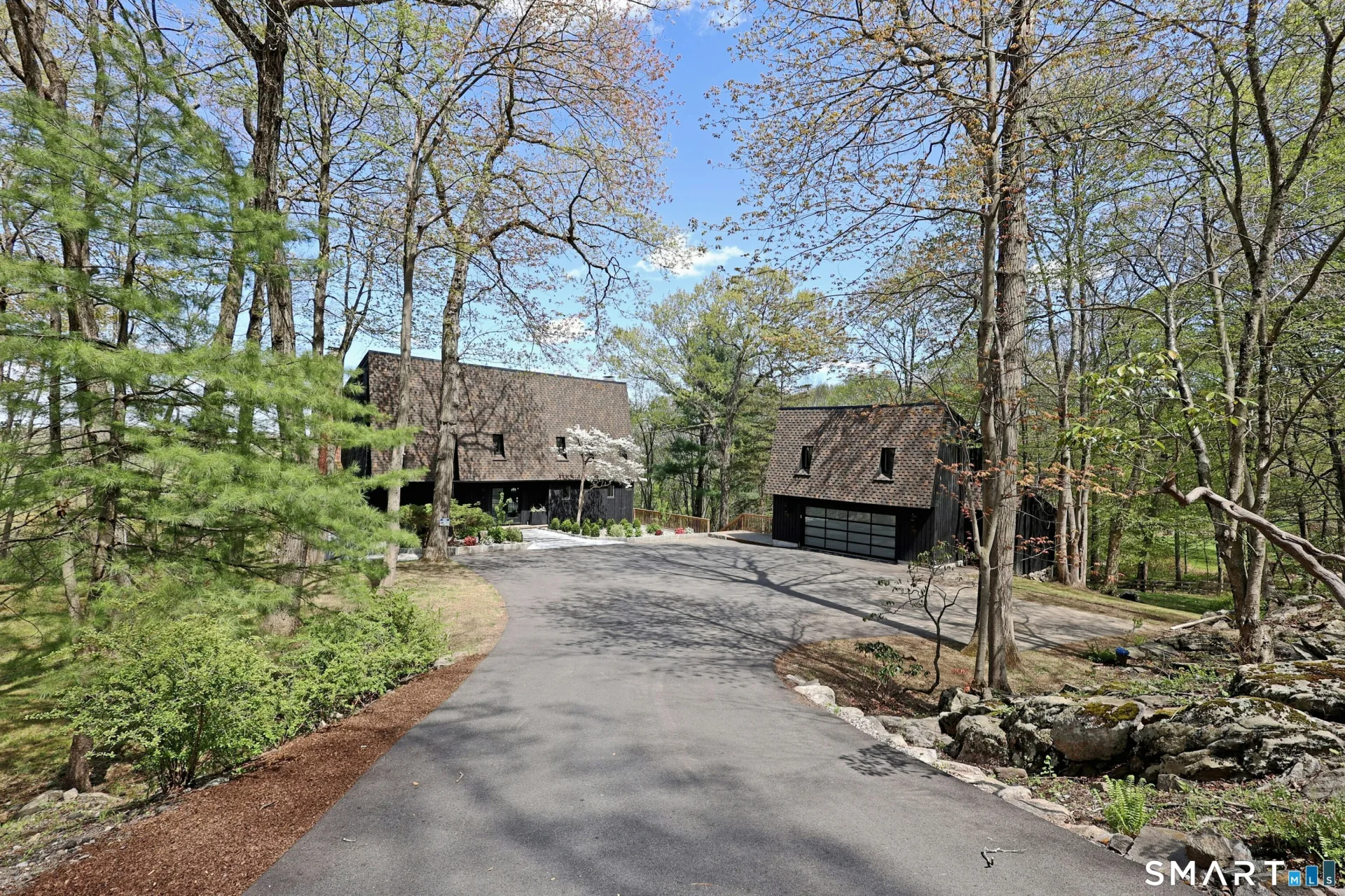 12 Hillcrest Court, Ridgefield, CT