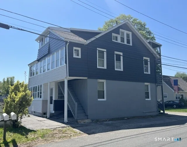21 Gordon Avenue, Shelton, CT