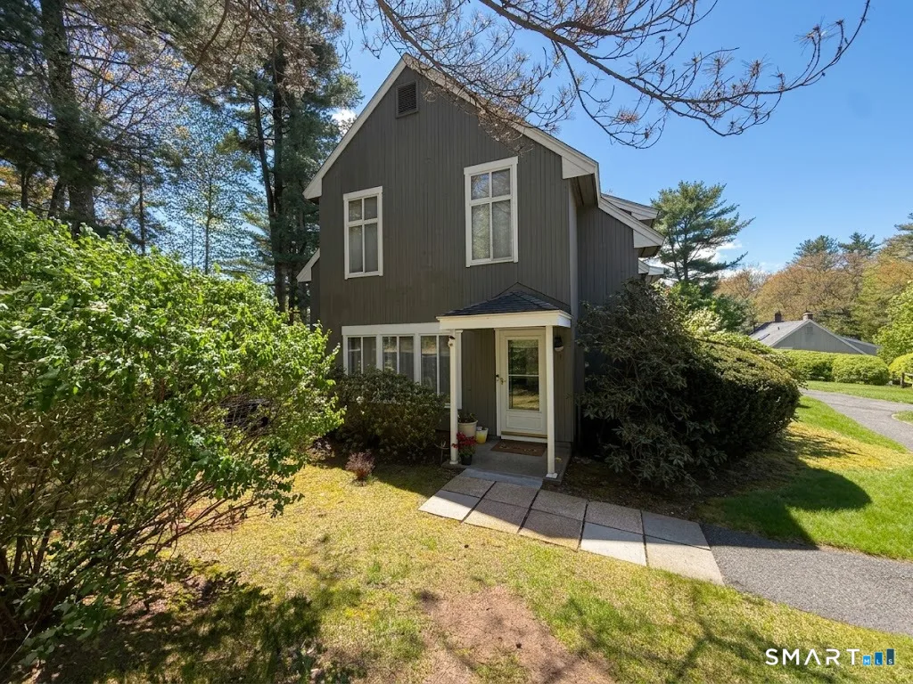 1 Partridge Court #1, Simsbury, CT