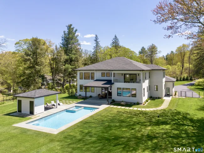 27 Old Oak Road, Easton, CT