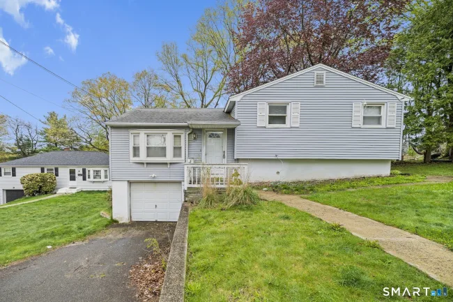 267 Bamford Avenue