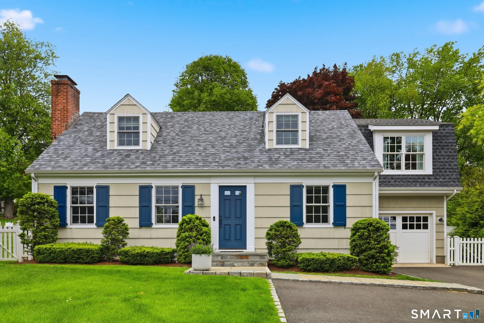 182 Hollow Tree Ridge Road, Darien, CT