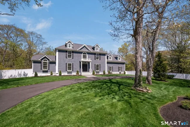 9 Sunset Ridge Drive, Guilford, CT