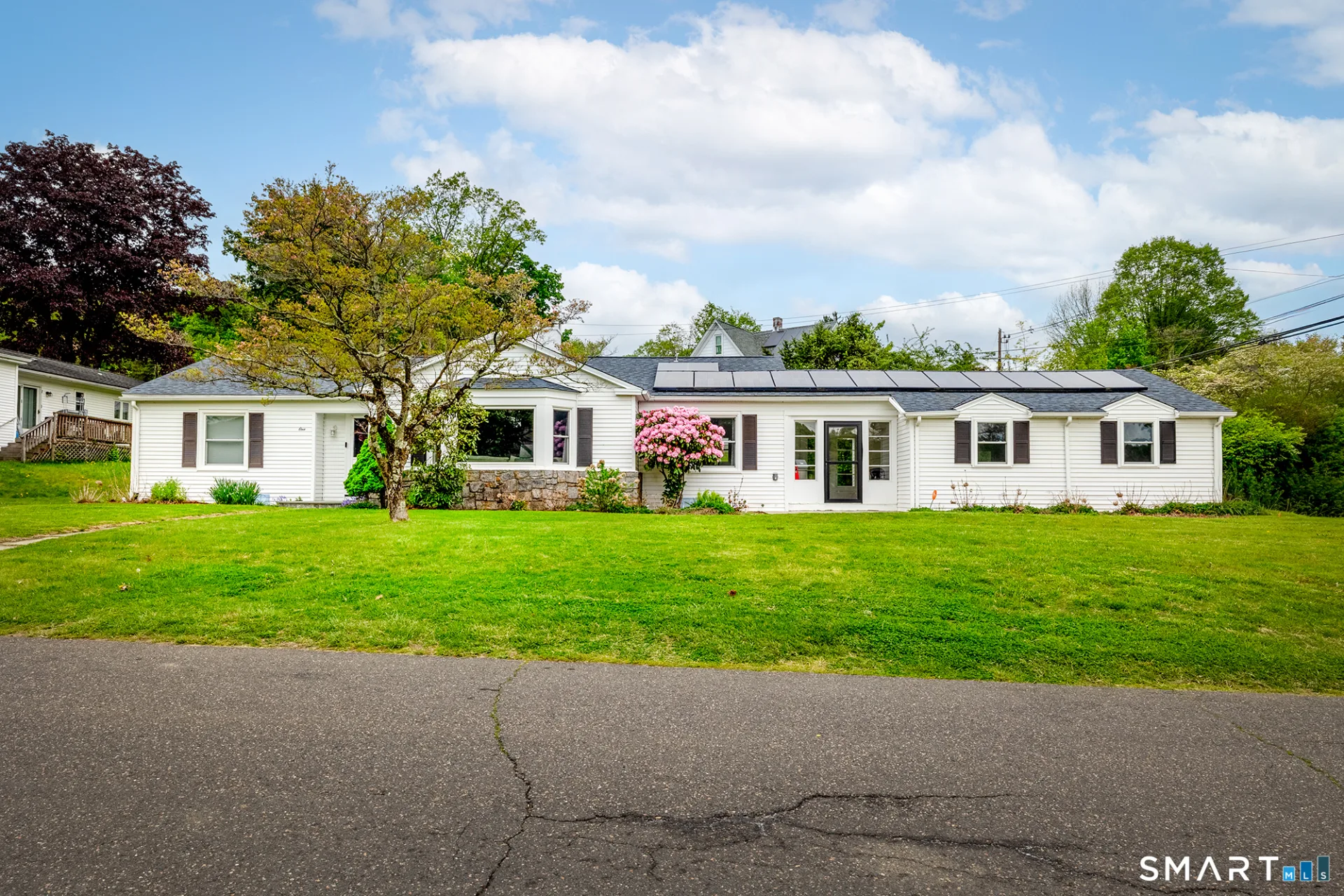 1 Sunset Drive, Danbury, CT