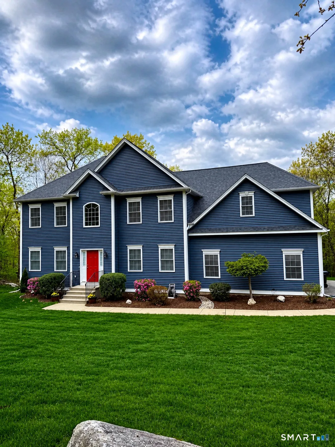 56 Goldberg Road, Colchester, CT