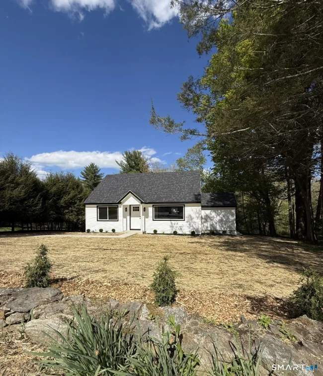 602 Fan Hill Road, Monroe, CT