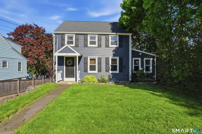 19 Draper Avenue