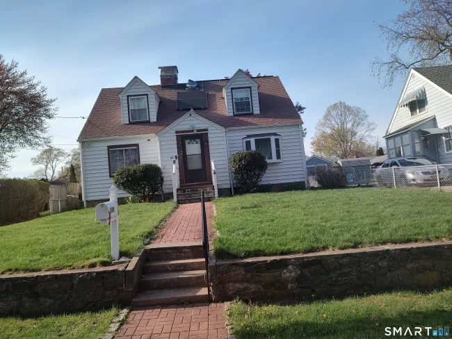 388 Reitter Street