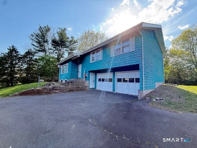 65 Glenview Road, Meriden, CT