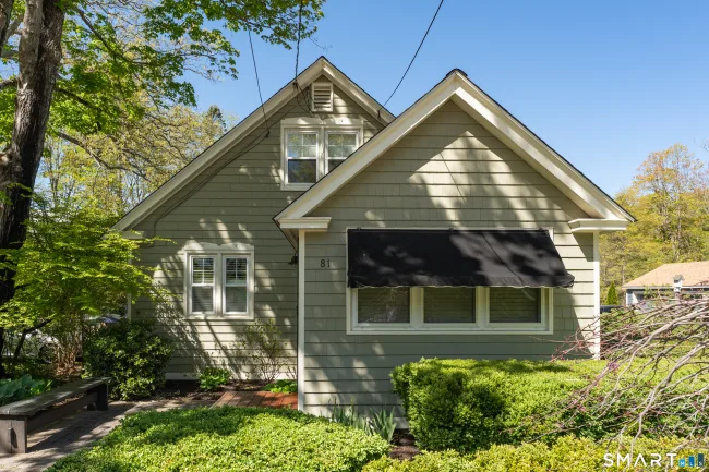 81 Main Street, Chester, CT