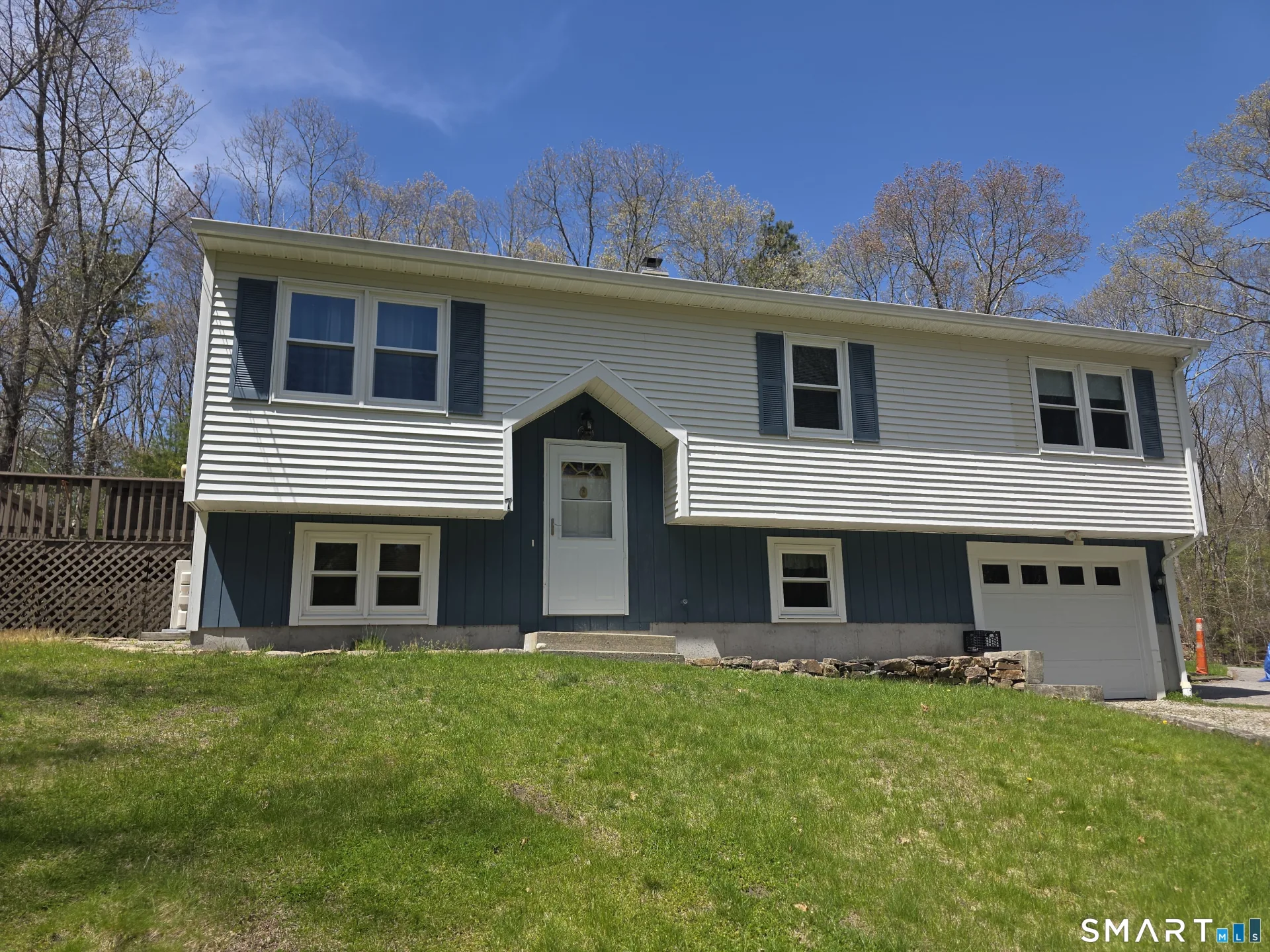 7 Old Cranston Road, Sterling, CT